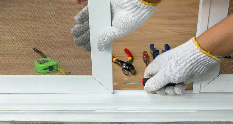 Sliding Glass Door Off Rails Repair in Pinellas Park, FL