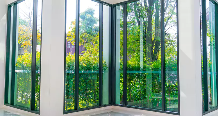 Emergency Balcony Door Glass Repair in Pinellas Park, FL