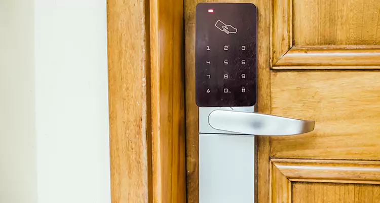 Keyless Hotel Door Locks Repair in Pinellas Park, FL
