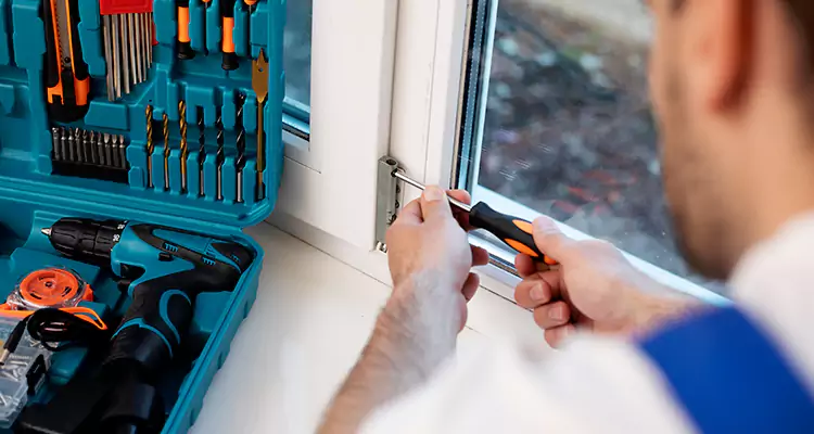 Mirrored Sliding Doors Replacement Expert in Pinellas Park, FL